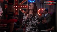 89. Minnie Driver Pole Dance – Will & Grace