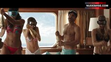 78. Emily Maddison Pour Shampagne On – Overboard