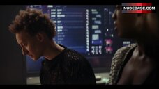 78. Jodie Smith Lesbian Scene – Nightflyers