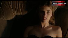 89. Sexy Benedetta Porcaroli – Baby