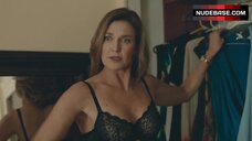 Brenda Strong Underwear Scene – Pillow Talk