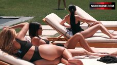 Kim Kardashian West Sunbathing Scene – Keeping Up With The Kardashians