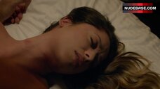 1. Vania Villalon Nude in Bed – Fugitiva