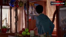 45. Luisa Rubino Sexy in Shorts – Fugitiva