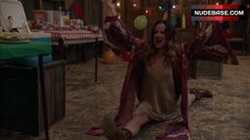 89. Hot Juliette Lewis Does Splits – Camping