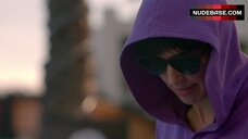 67. Arantza Ruiz in Bikini in Pool – Fugitiva