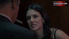 67. Melina Matthews Shows Underwear – Fugitiva