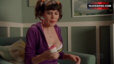 89. Tipper Newton Cleavage – The Guest Book