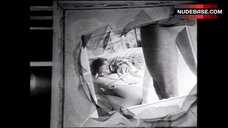 100. Kate Peckham Naked Breasts – Lost On The Bohemian Road