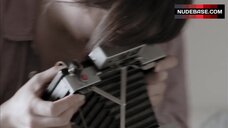 23. Jennifer Allcott Boobs Flash – Kate Can'T Swim