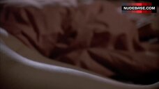 45. Linda Fiorentino Ass Scene – The Last Seduction