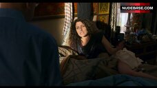 56. Lisa Edelstein Underwear Scene – The Kominsky Method