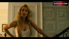 89. Sabina Gadecki Sexy Scene – Narcos: Mexico