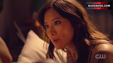 100. Nafessa Williams Lesbi Scene – Black Lightning