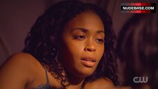 111. Nafessa Williams Lesbi Scene – Black Lightning