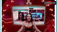 Madeline Brewer Webcam Modeling – Cam
