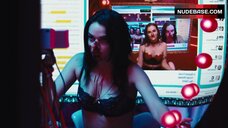 56. Madeline Brewer Webcam Modeling – Cam