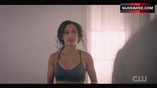 Samantha Logan Hot – All American