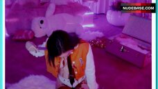 45. Madeline Brewer Exposed Tits – Cam