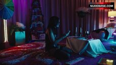 89. Madeline Brewer Sexy in Corset – Cam