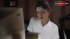89. Natalia Dyer Watches Porn – Yes, God, Yes