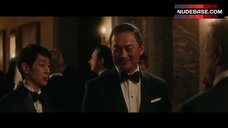 89. Elsa Zylberstein Cleavage – Bel Canto