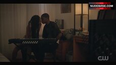 78. Chelsea Tavares Lesbian Scene – All American