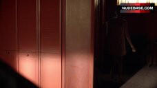 1. Hot Annet Mahendru Wrapped In Towel – Lethal Weapon