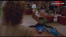 12. Colleen Camp Spreasd Her Legs – Valley Girl