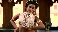 Indira Varma Erotic Oriental Dance – Kama Sutra: A Tale Of Love