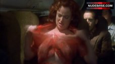 2. Pascale Bussieres Shows Boobs in Airplane – Ma Vie En Cinemascope