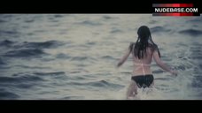 5. Olivia Thirlby in Bikini on Beach – The Wackness