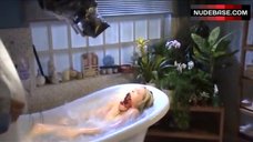 8. Amy Smart Wet in Bathtub – Mirrors