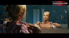 1. Amy Smart Bath Tub Scene – Mirrors