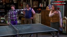 9. Kaley Cuoco Pokies Through Dress – The Big Bang Theory
