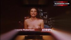 56. Jamie Elle Mann Exposed Tits – The 40-Year-Old Virgin