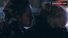 67. Jennifer Tilly Lesbian Kissing – Cult Of Chucky