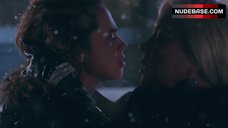 89. Jennifer Tilly Lesbian Kissing – Cult Of Chucky