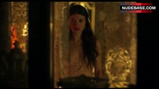 34. Carlotta Antonelli Sexy Scene – Suburra: Blood On Rome