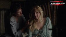 23. Katheryn Winnick Sensual Lesbian Sex – Vikings