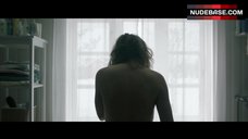 23. Rifka Lodeizen Sexy Scene – Disappearance