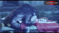 Sadie Frost Sex with Werewolf – Dracula