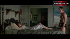 166. Carla Gugino Intimate Scene – Gerald'S Game