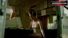 Mackenzie Davis Perky Nipples – Halt And Catch Fire