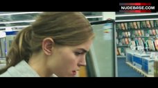 78. Hannah Hoekstra Butt Scene – App