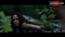 34. Dania Ramirez Side Boob – Lycan