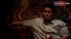 45. Tipper Newton Bikini Scene – The Guest Book