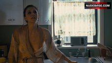 Maggie Gyllenhaal Sexy Scene – The Deuce