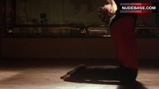 45. Marine Jahan Ass Shaking – Flashdance