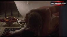 89. Linda Fiorentino Shows Boobs and Ass – The Moderns